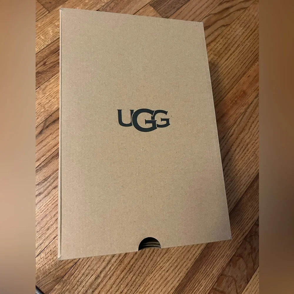 Ugg Tazz II